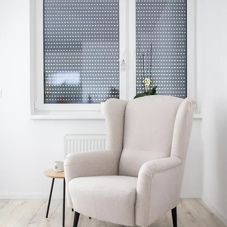 Апартаменты Modern Gateway - 10min To High Tatras With Parking *