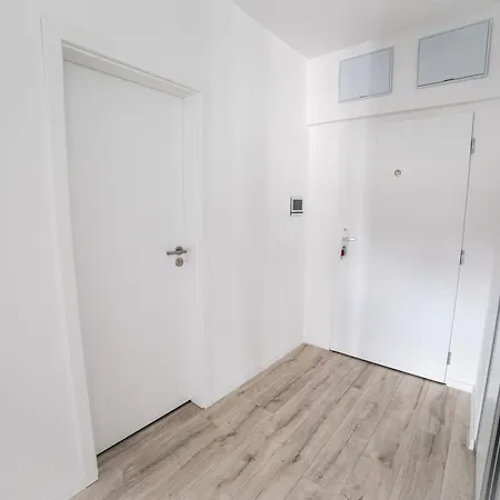 Modern Gateway - 10min To High Tatras With Parking *