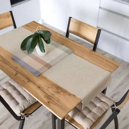 Apartment Modern Gateway - 10min To High Tatras With Parking Poprad