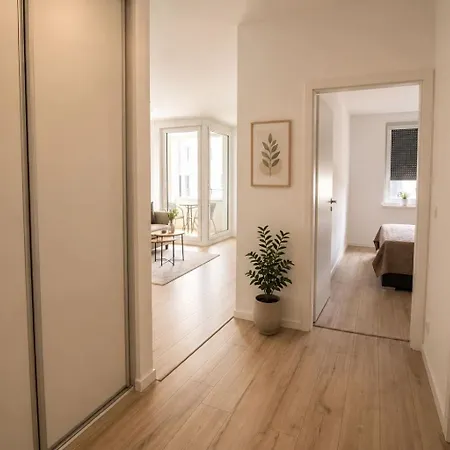 Modern Gateway - 10min To High Tatras With Parking * 波普拉德